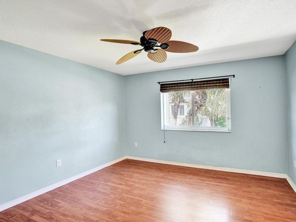 2298 NW 171st Ter, Pembroke Pines FL 33028