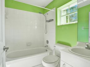 2298 NW 171st Ter, Pembroke Pines FL 33028