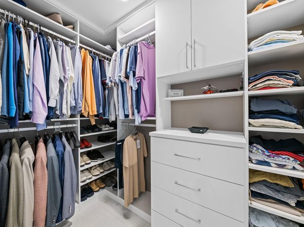 435 Bayshore Dr 703, Fort Lauderdale FL 33304