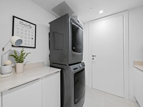 435 Bayshore Dr 703, Fort Lauderdale FL 33304