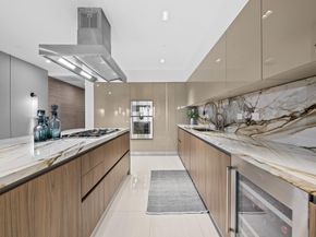 435 Bayshore Dr 703, Fort Lauderdale FL 33304