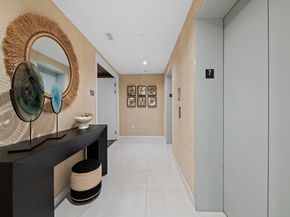 435 Bayshore Dr 703, Fort Lauderdale FL 33304