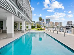 435 Bayshore Dr 703, Fort Lauderdale FL 33304