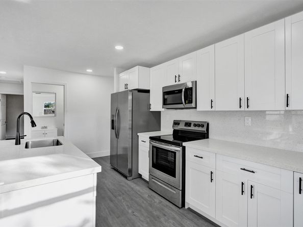 6092 NW 24th CT, Margate FL 33063