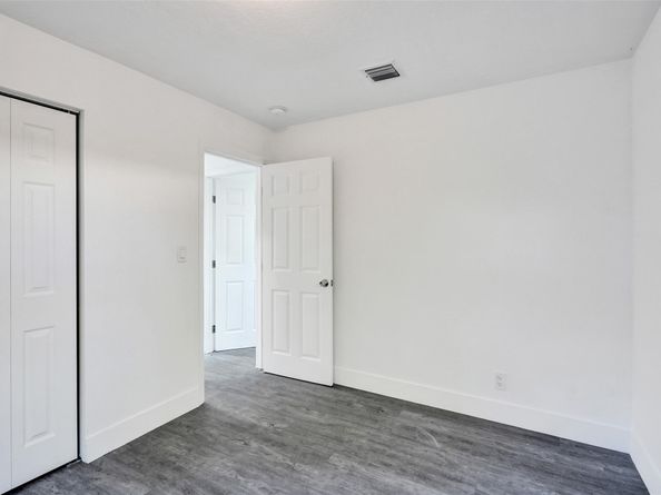 6092 NW 24th CT, Margate FL 33063