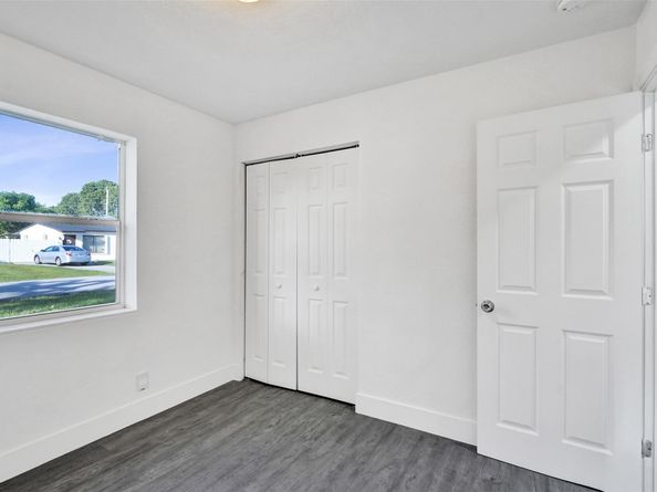 6092 NW 24th CT, Margate FL 33063