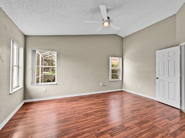 1688 SW 158th Ave, Pembroke Pines FL 33027