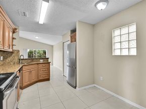 1688 SW 158th Ave, Pembroke Pines FL 33027