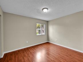 1688 SW 158th Ave, Pembroke Pines FL 33027