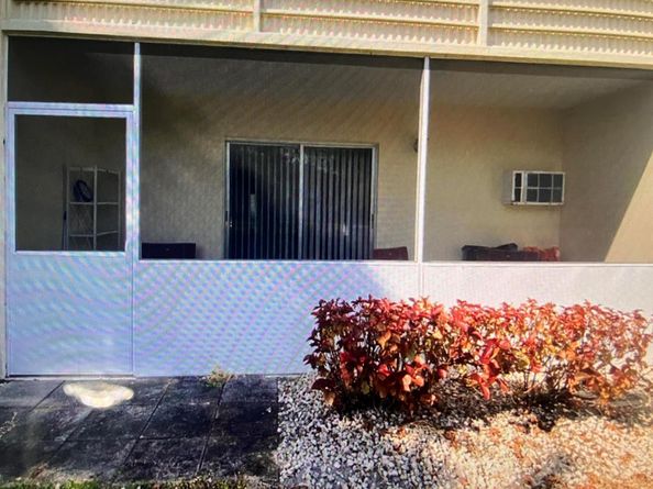 194 Kent L 194, West Palm Beach FL 33417