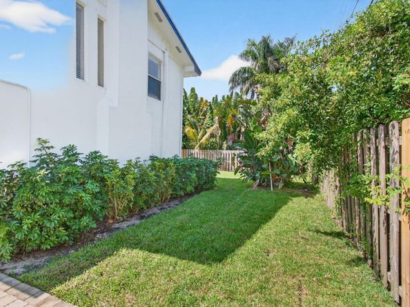 920 Lighthouse Drive, North Palm Beach FL 33408