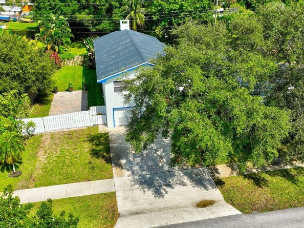 920 Lighthouse Drive, North Palm Beach FL 33408