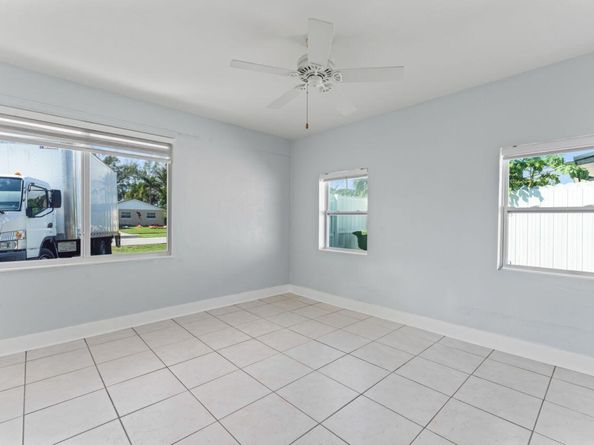 348 Lanier Drive, Palm Springs FL 33461
