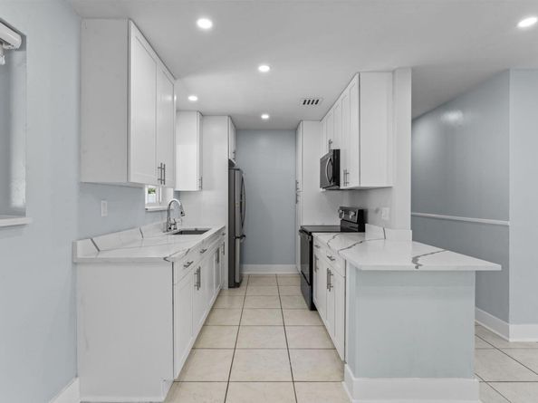 348 Lanier Drive, Palm Springs FL 33461