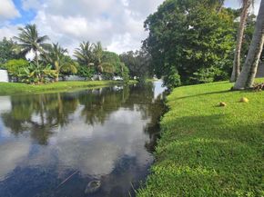 242 Las Palmas Street, Royal Palm Beach FL 33411