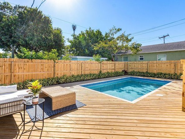 1404 Florida Avenue, West Palm Beach FL 33401