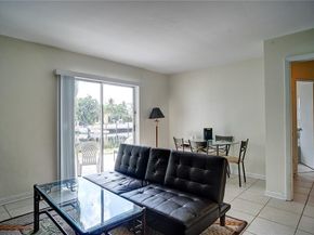 3860 NE 23rd Ave, Lighthouse Point FL 33064