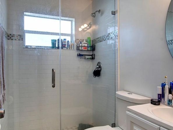 3860 NE 23rd Ave, Lighthouse Point FL 33064