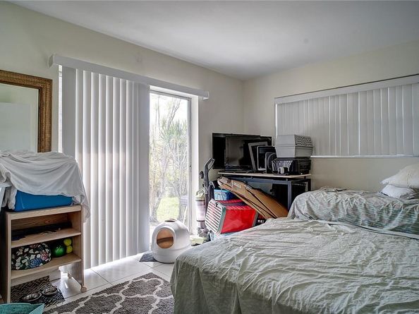 3860 NE 23rd Ave, Lighthouse Point FL 33064