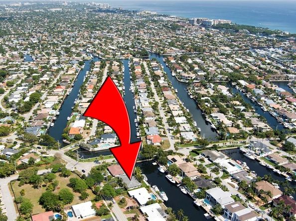 3860 NE 23rd Ave, Lighthouse Point FL 33064