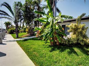 3860 NE 23rd Ave, Lighthouse Point FL 33064