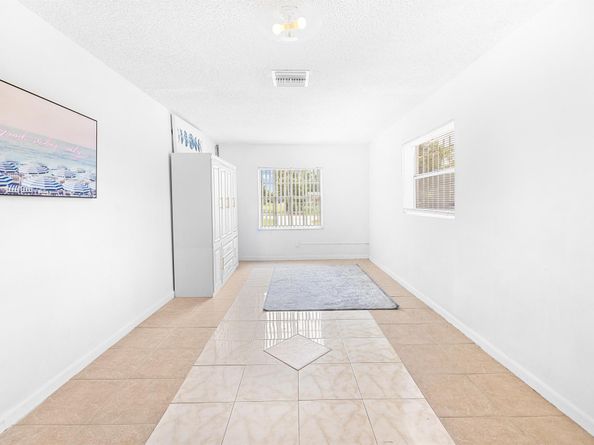 2340 R J Hendley Avenue, Riviera Beach FL 33404