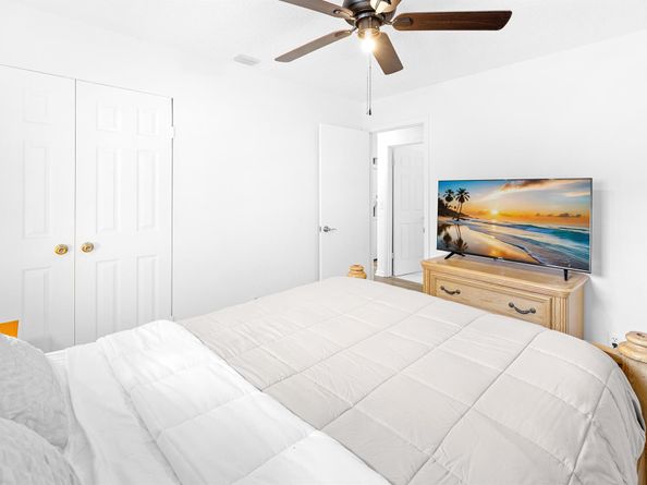 2340 R J Hendley Avenue, Riviera Beach FL 33404