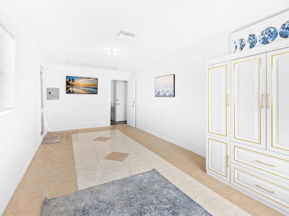 2340 R J Hendley Avenue, Riviera Beach FL 33404