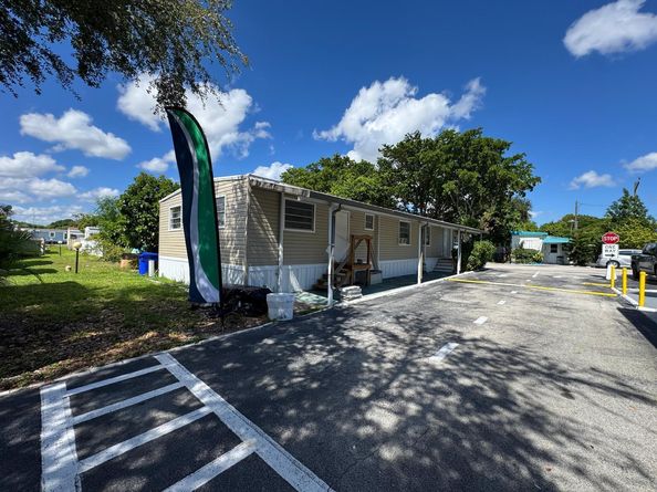 22 George St Lot 72, West Palm Beach FL 33405