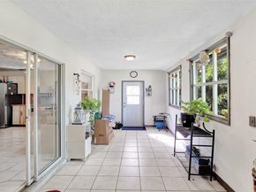 5372 Pine Circle, Coral Springs FL 33067