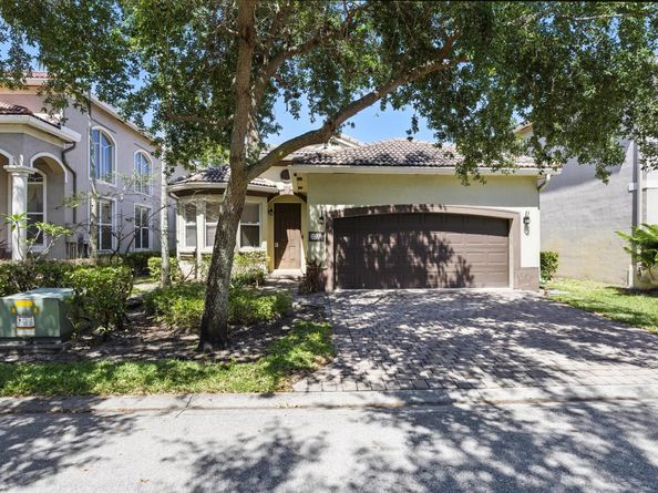 1023 Center Stone Lane, Riviera Beach FL 33404