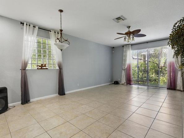 1023 Center Stone Lane, Riviera Beach FL 33404