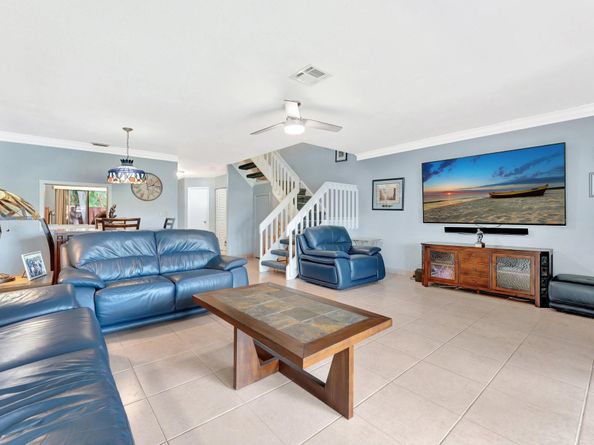 3725 Carambola Cir 2824, Coconut Creek FL 33066