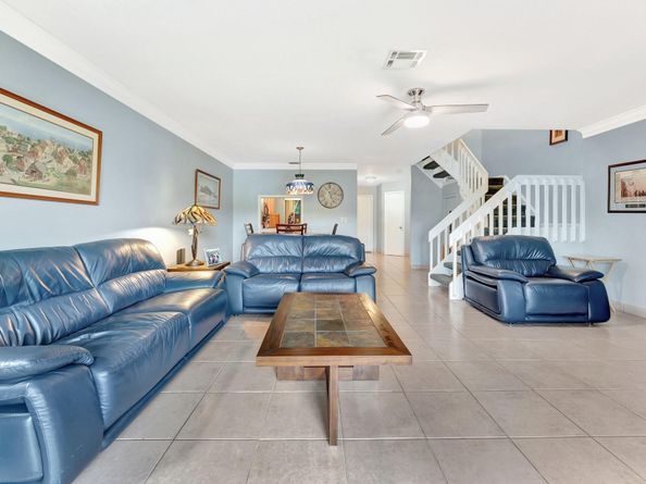 3725 Carambola Cir 2824, Coconut Creek FL 33066