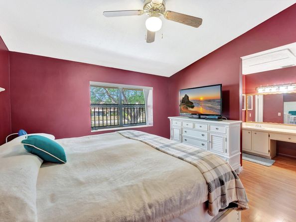 3725 Carambola Cir 2824, Coconut Creek FL 33066