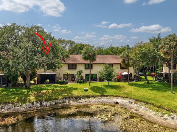 3725 Carambola Cir 2824, Coconut Creek FL 33066