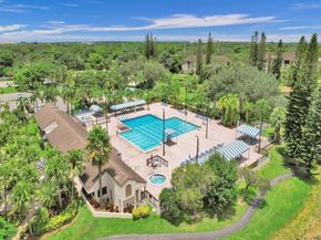 3725 Carambola Cir 2824, Coconut Creek FL 33066