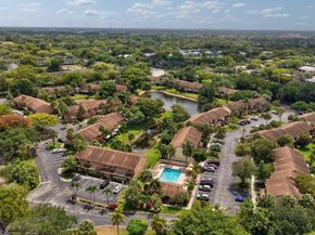 3725 Carambola Cir 2824, Coconut Creek FL 33066