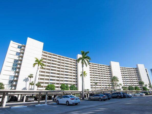 122 Lakeshore Drive 1134, North Palm Beach FL 33408
