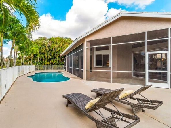 15621 Latina Pl Place, Wellington FL 33414