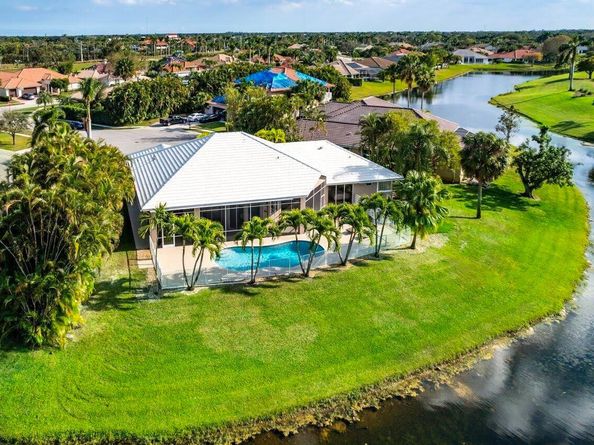 15621 Latina Pl Place, Wellington FL 33414
