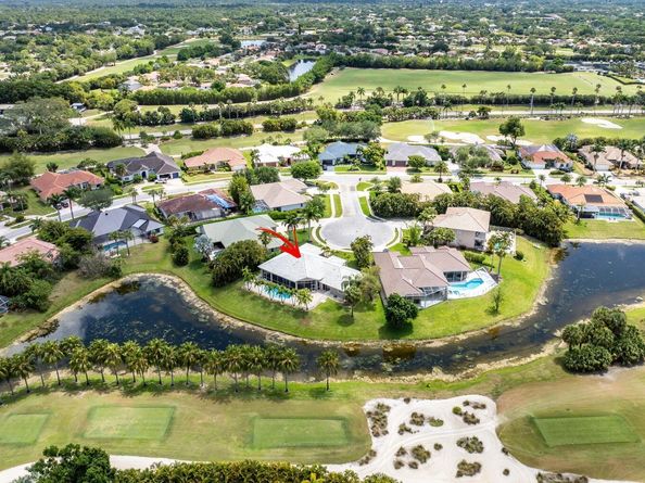 15621 Latina Pl Place, Wellington FL 33414