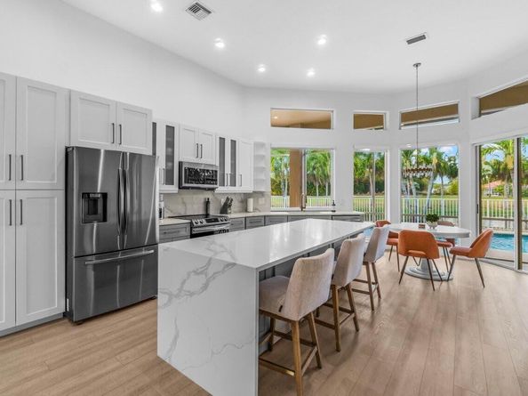 15621 Latina Pl Place, Wellington FL 33414