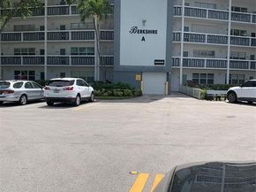 2005 Berkshire A 2005, Deerfield Beach FL 33442