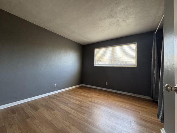 5940 NE 1st Terrace, Oakland Park FL 33334