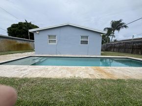 5940 NE 1st Terrace, Oakland Park FL 33334