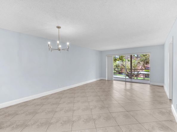 8826 W Mcnab Road 201, Tamarac FL 33321