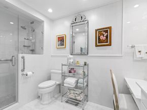 389 S Lake Drive 4h, Palm Beach FL 33480