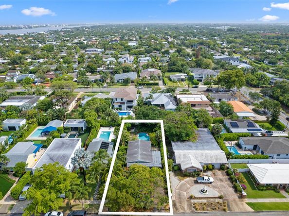 246 Seville Rd, West Palm Beach FL 33405
