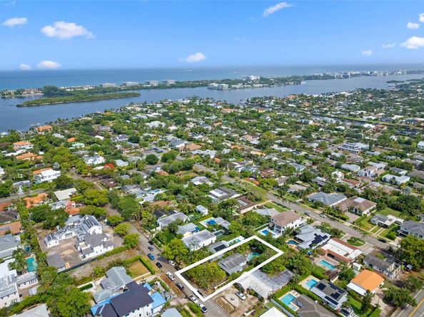 246 Seville Rd, West Palm Beach FL 33405